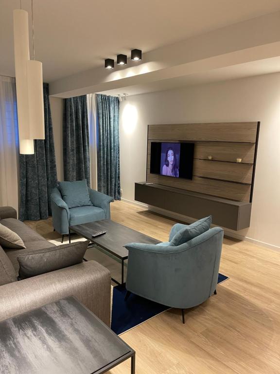 RenTcik 1 Boulevard Victor Tuby, 06400 Cannes