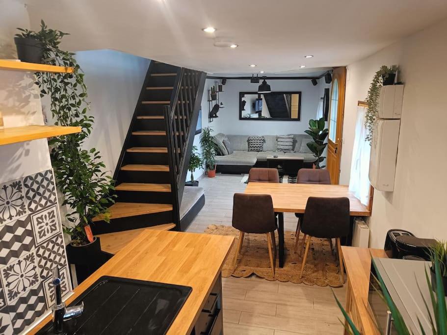 République - Apartment rental - Lyon 2 69002 Lyon