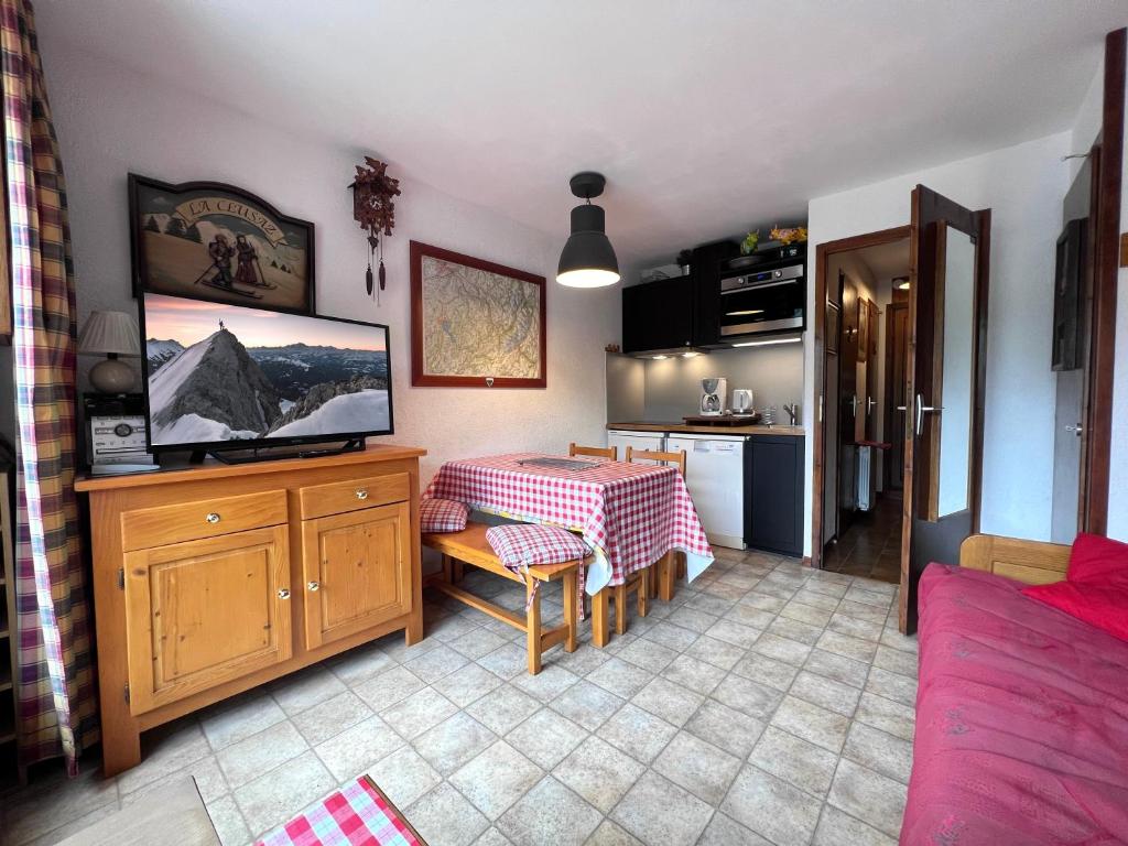 Appartement Résidence 2-235 - Proche centre village 142, Chemin des Houches-Chalet 2 74220 La Clusaz