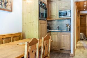 Résidence Alpinea - Appartement ALPINEA C4 pour 6 Personnes 70