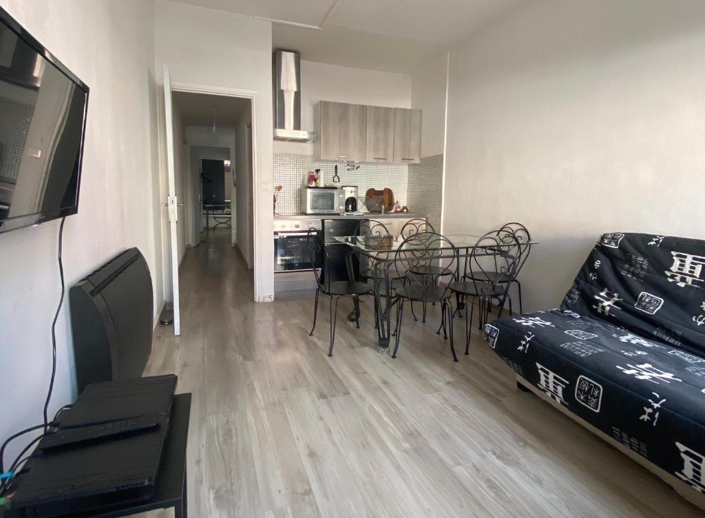 Résidence Arc en Ciel - Appartement ARC EN CIEL G12 pour 8 Personnes 43 73550 Les Allues