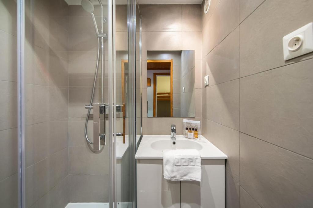 Résidence Arcelle - 2 Pièces pour 4 Personnes 464 Rue Caron, VAL THORENS, 73600 Val Thorens