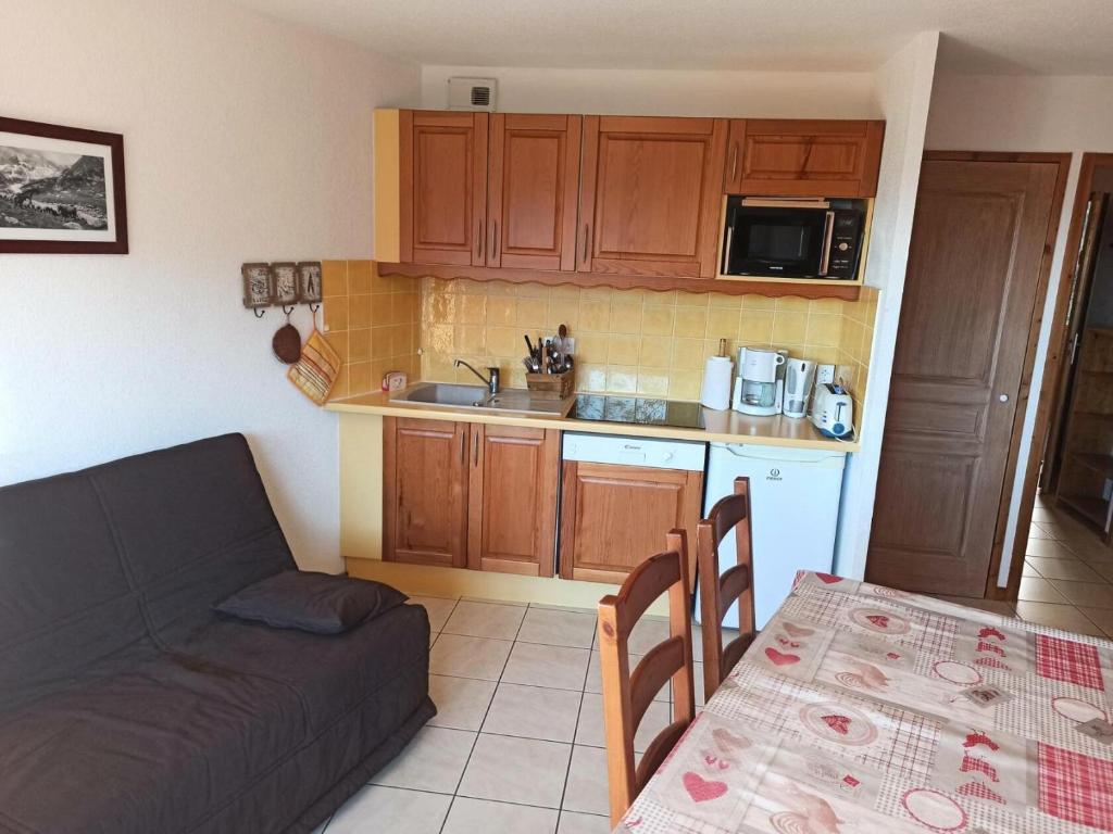 Appartement Résidence Arollaie - 2 Pièces pour 5 Personnes 66 Résidence Arollaie, Lagrange Prestiges, Plan-Peisey 73210 Peisey-Nancroix