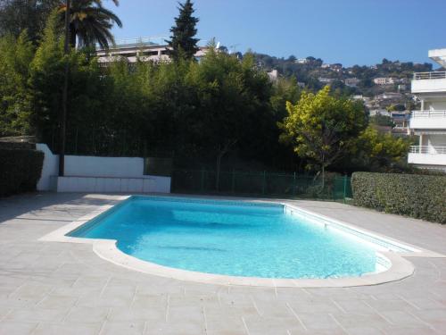 Résidence avec piscine, plage à 100 m, Cannes et Juan les Pins à 5 min, WiFi