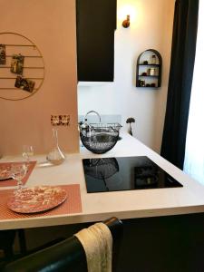 Appartement Résidence Belle Reine - Studio pour 2 Personnes 894 6 rue Davat 73100 Aix-les-Bains Rhône-Alpes