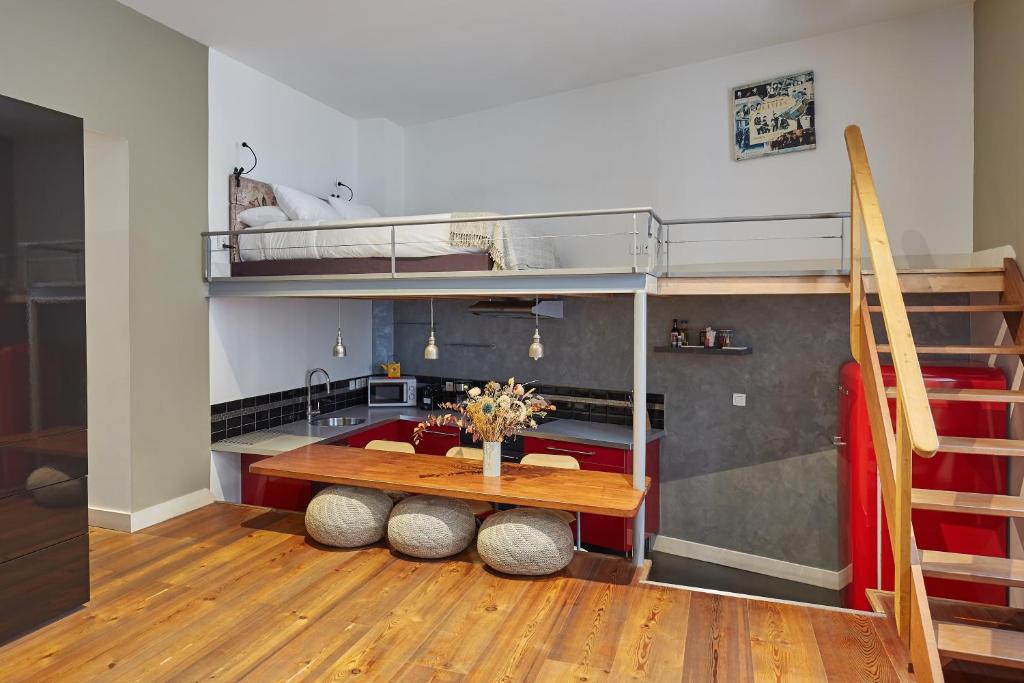 Résidence BruyÈres - Les Hauts De Planchamp - Studio pour 3 Personnes 193349 73350 Champagny-en-Vanoise
