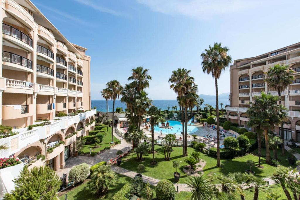 Résidence Cannes Verrerie - maeva Home - Appartement 2 pièces 6 personnes 914 6 Rue de la Verrerie, 06150 Cannes