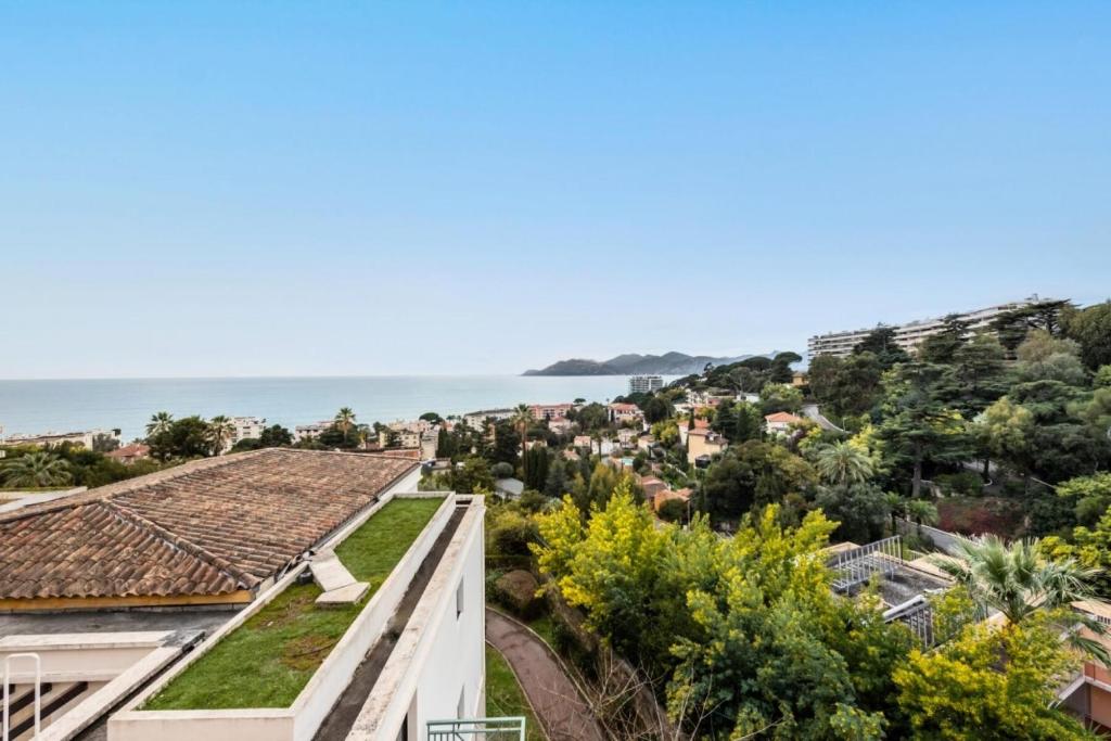 Résidence Cannes Villa Francia - Maeva Home - 2 pièces 6 Personnes - Budget 23 33 Avenue Amiral Wester Wemyss, 06150 Cannes