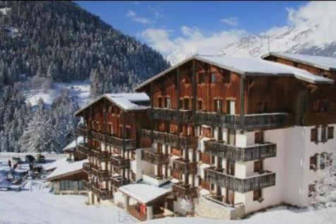 Appartement Residence Chalet club 120 rue des bettes val fréjus 73500 Modane