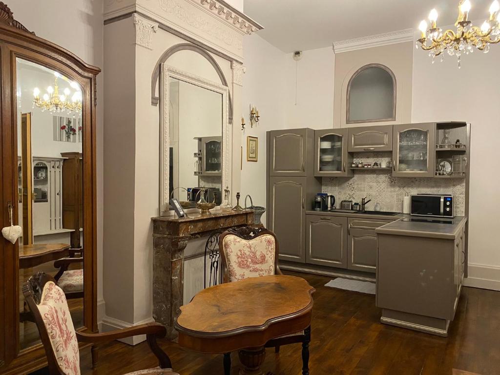 Résidence Cheval Blanc - Studio pour 4 Personnes 824 73500 Modane