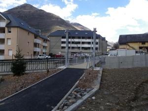 Appartement Résidence de L'YSE Bat C tarif spécial cure 21 J app n° 3, Bat C, 6 Rue du Pont de la Sarre 65120 Luz-Saint-Sauveur Midi-Pyrénées