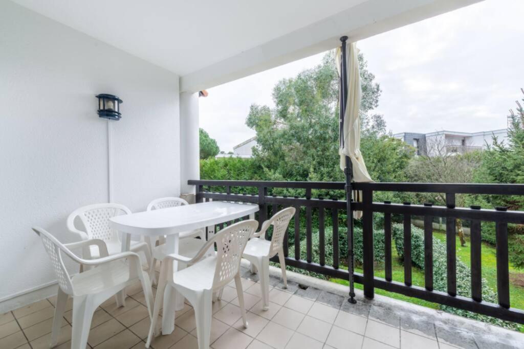 Residence De La Plage - Studio pour 4 Personnes 094 11370 Port Leucate
