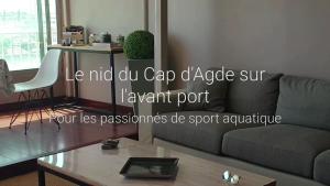 Résidence de standing la Pêcherie Spacieux T3 comme un cocon familial vue mer et sur l'avant port Sur le bout du bout de Cap d'Agde seule cap en Occitanie