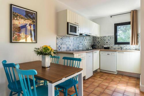Residence du Bailli Rayol-Canadel-sur-Mer - CAZ01104h-CYB