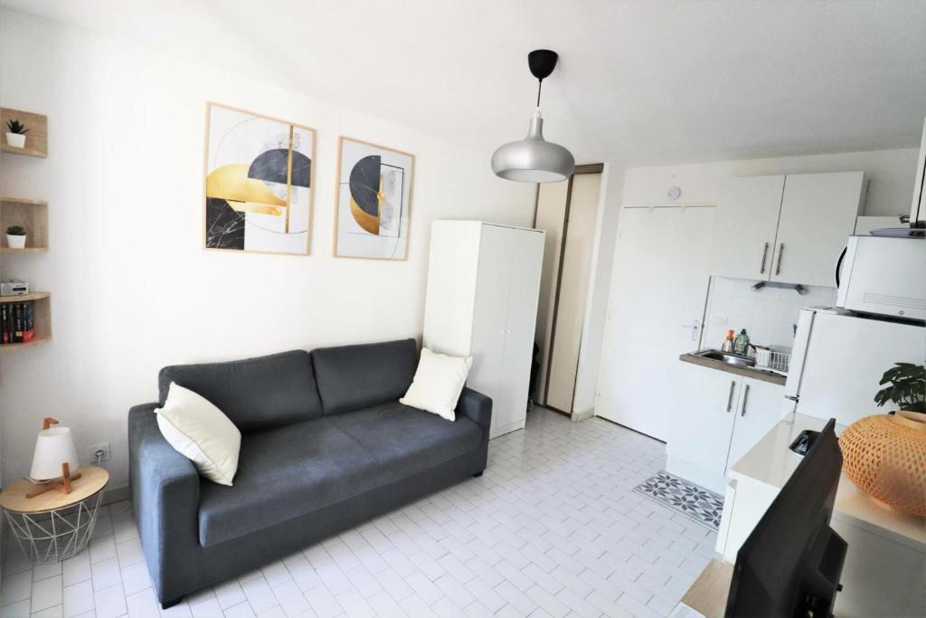 Appartement Résidence Floralies 2 - Studio pour 4 Personnes 884 224 avenue du palais de la mer, IRIS FLORALIES 2 N°3809- 2ème ét-Pk N°2109 30240 Le Grau-du-Roi