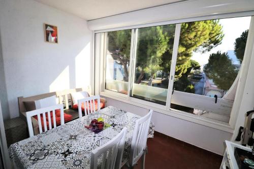 Résidence Floralies 2 - Studio pour 4 Personnes 884
