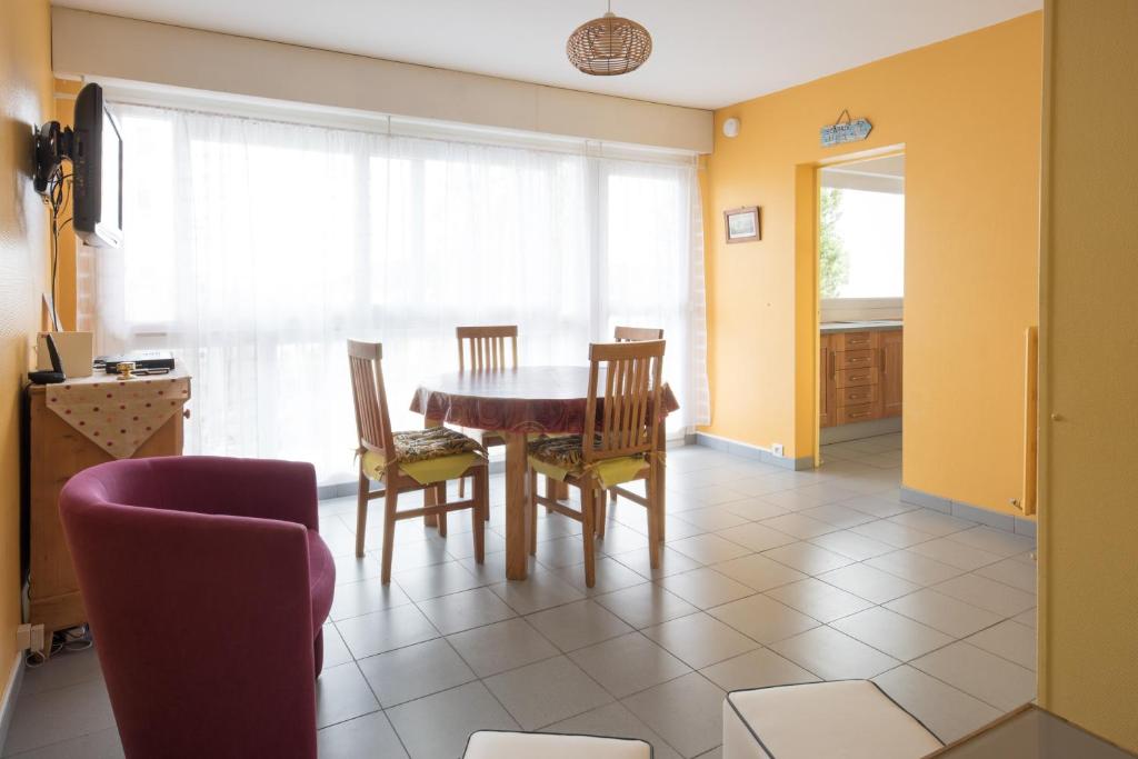 Résidence GRANDE BLEUE - 2 Pièces pour 4 Personnes 94 11370 Port Leucate
