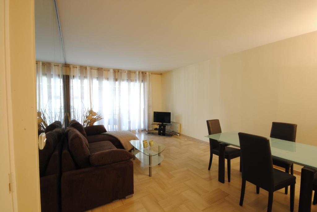 Appartement Residence Gray d'Albion 2P ALI1165 20 bis rue des Serbes 06400 Cannes