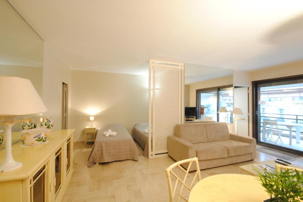 Appartement Résidence Gray d'Albion Studio LEF516 20 Rue des Serbes 06400 Cannes