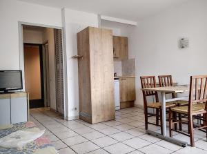 Appartement Résidence Graziella Studio 326 19 Avenue du Maréchal Joffre, Studio 326 06160 Juan-les-Pins Provence-Alpes-Côte d\'Azur