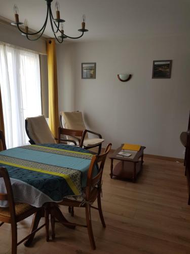 Residence JEANNE 50 m de l'Esplanade classé 2 étoiles