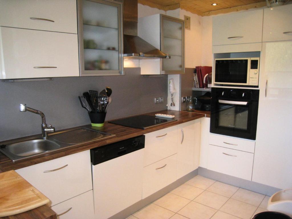 Résidence L'ariondaz - 3 Pièces pour 6 Personnes 154 Rue de l'Aiguille du Fruit, 333 à 515 - Station COURCHEVEL MORIOND - Ariondaz - Courchevel, 73120 Courchevel