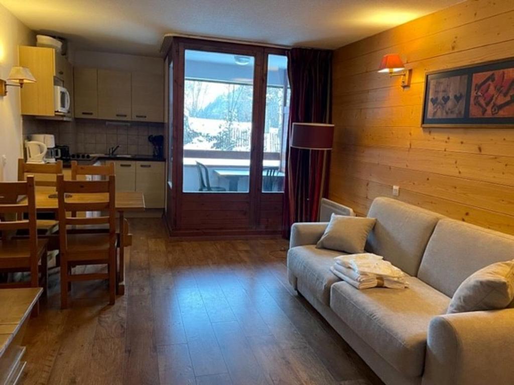 Résidence L'horizon - 3 Pièces pour 6 Personnes 02 73700 Bourg-Saint-Maurice