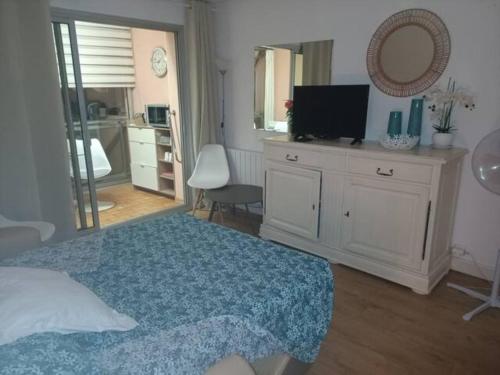 Résidence L'Iliade Appartement à 5 mn des plages Vue mer Parking gratuit