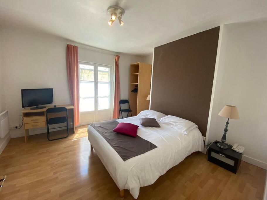 Résidence Lagon Bleu - Studio pour 4 Personnes 144 30240 Le Grau-du-Roi