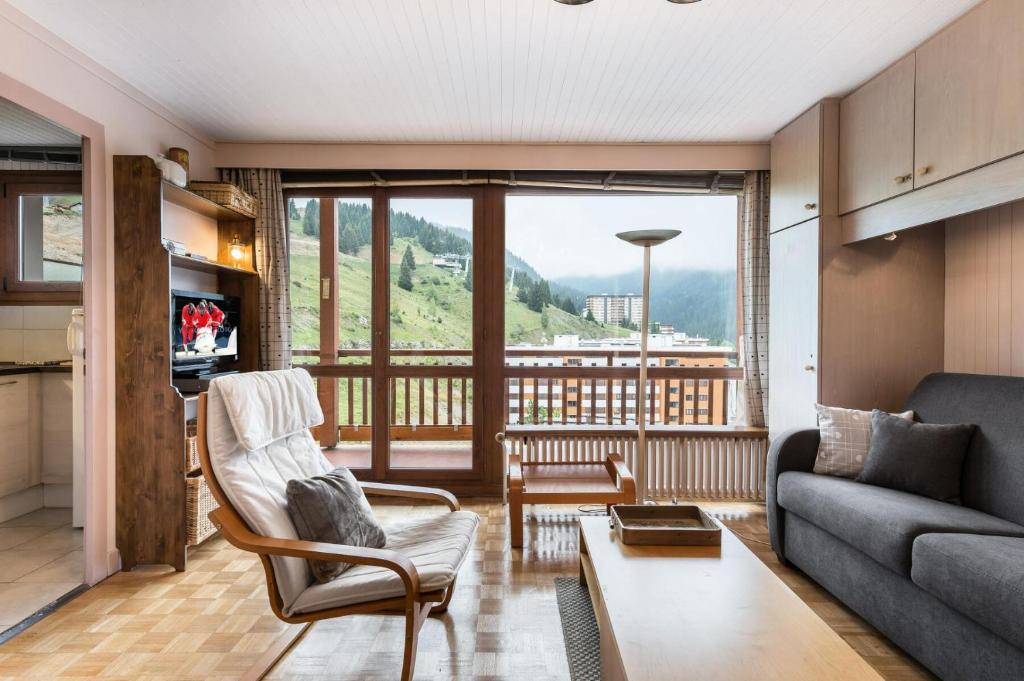 Résidence Le Belvedere - 2 Pièces pour 6 Personnes 944 05200 Le Mélézet