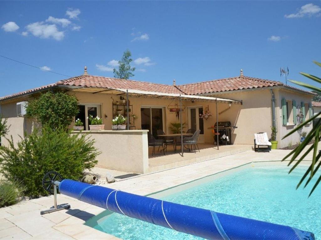 Résidence Le Cezelly - 2 Pièces pour 4 Personnes 204 11370 Leucate