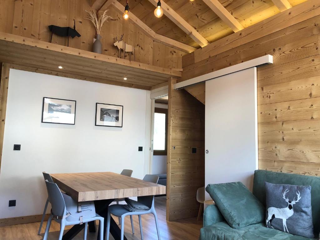 Résidence Le Domino - Studio pour 4 Personnes 264 73210 Les Coches