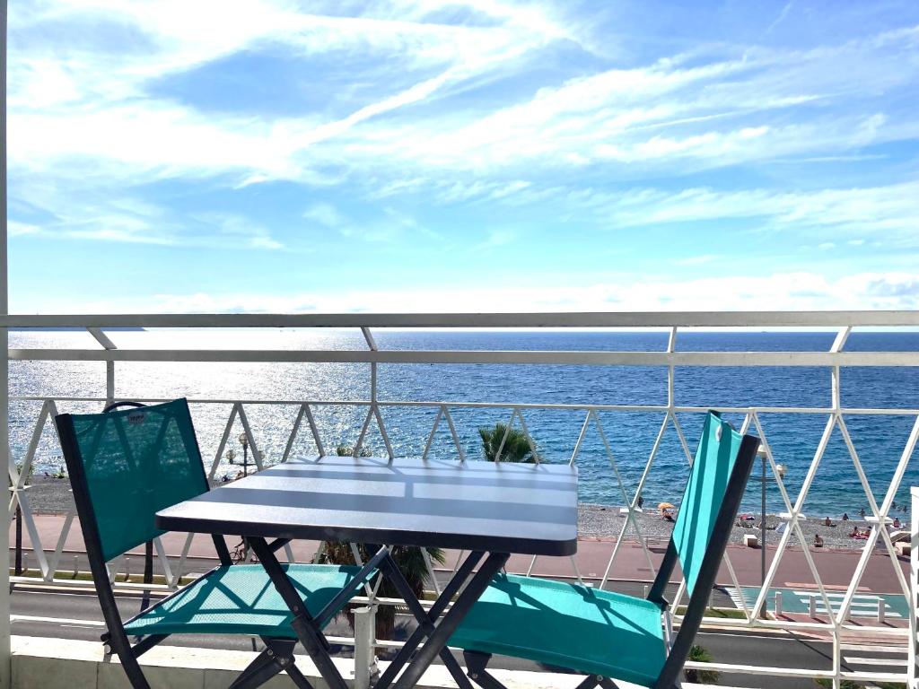 Appartement Residence le Florence 239 Promenade des Anglais 06200 Nice