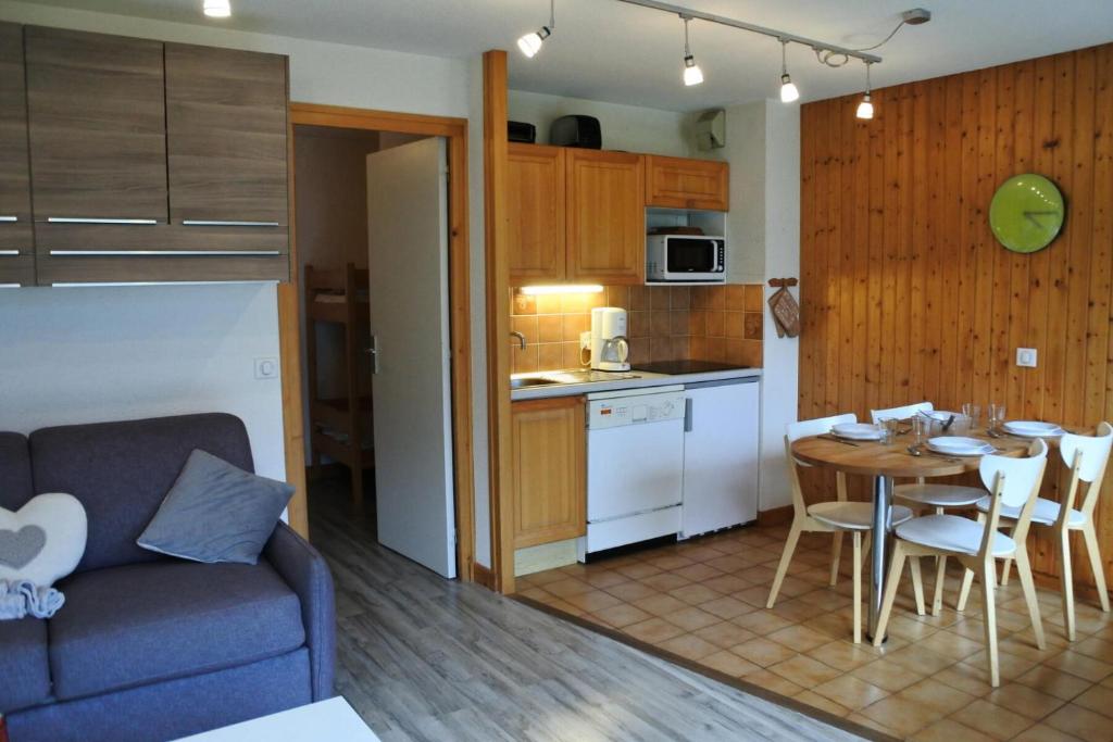 Résidence Le Picaron - Studio pour 4 Personnes 974 262A Taille de Mas du Grand Hotel, 74110 Morzine