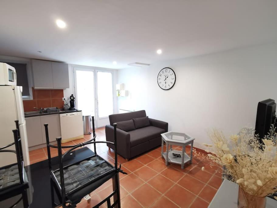 Résidence Le Silhourais - Studio pour 4 Personnes 784 05200 Le Mélézet