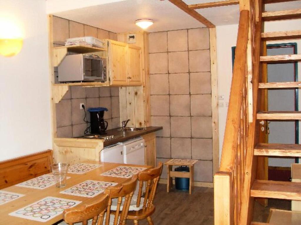 Appartement Résidence Le Thabor - 2 Pièces pour 6 Personnes 36 Rue des Bettets 73500 Modane