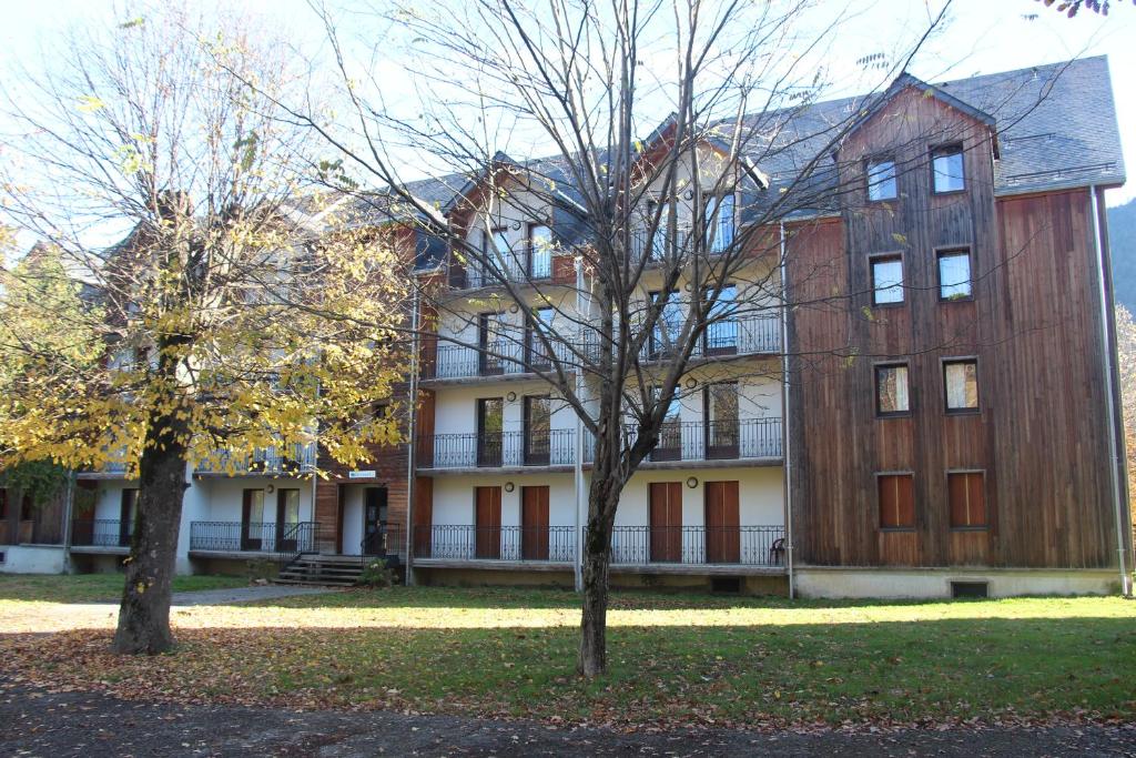 Résidence Les Arolles - 3 Pièces pour 8 Personnes 193178 73500 Villarodin-Bourget