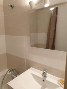 Résidence les Campanules appartement entièrement rénové à 100m des pistes