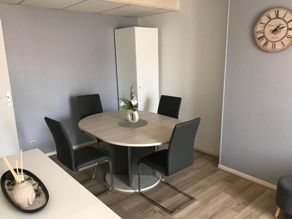 Résidence Les Cembros - 2 Pièces pour 6 Personnes 034 05200 Le Mélézet