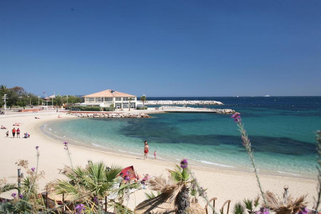 Résidence les Ibis Location entre mer et montagne 61, boulevard Edouard Le Bellegou les Ibis entrée B, 83000 Toulon