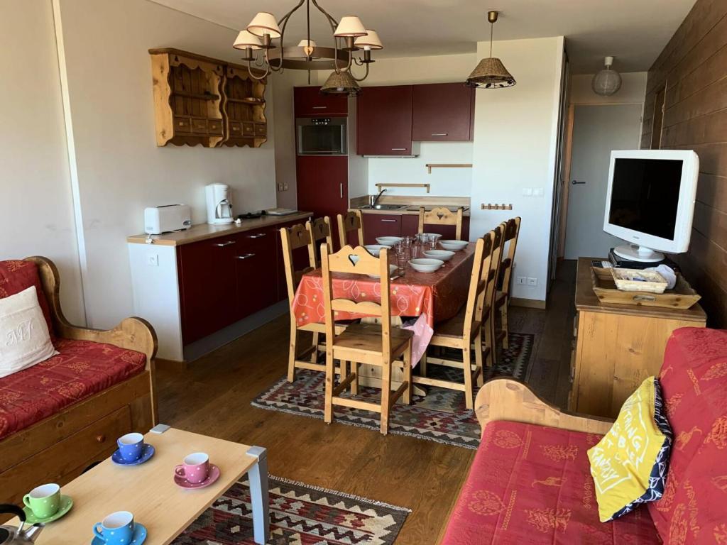 Résidence Les Melezes - 3 Pièces pour 6 Personnes 34 Résidence Les Mélèzes, PLAN-PEISEY, 73210 Peisey-Nancroix