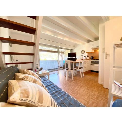 Résidence Les Pins Duplex Terrasse Plage à 2 Pas