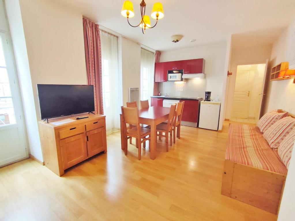 Résidence Les Portes De La Vanoise - 2 Pièces pour 4 Personnes 193121 73500 Villarodin-Bourget
