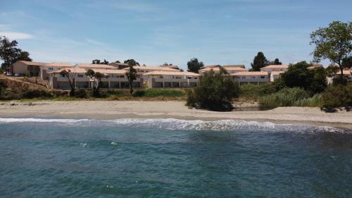 Residence Marina di Bravone - appartement 4 personnes 1er etage N171