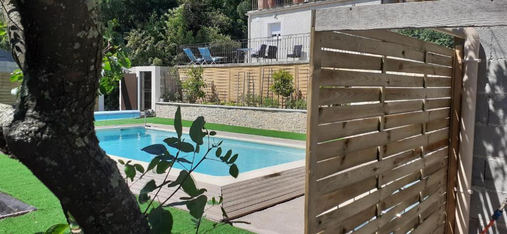 Residence Marina di Bravone - appartement 6 personnes (5 adultes max.) 1er etage N152