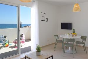 Appartement Residence Marina di Bravone - appartement 6 personnes (5 adultes max.) Vue Mer 1er etage N57 Residence Marina di Bravone, Plage de Bravone, Bat C2 Lot 57 20230 Linguizzetta Corse