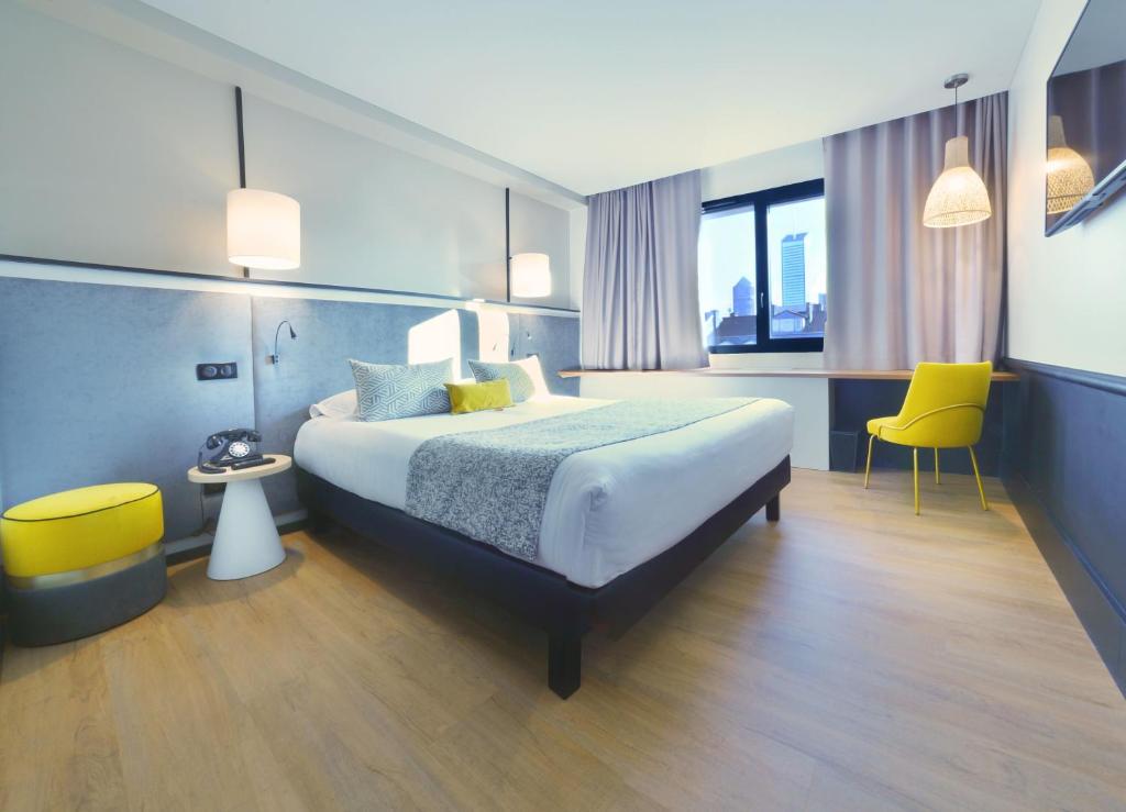 Résidence Marina di Bravone - appartement 6 personnes 5 adultes max Vue Mer 1er étage N65