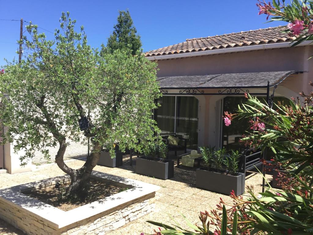 Residence Marina di Bravone - appartement 6 personnes (5 adultes max.) Vue Mer 2ème etage N162