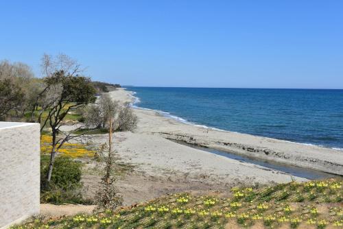 Residence Marina di Bravone - appartement 6 personnes RDC N107