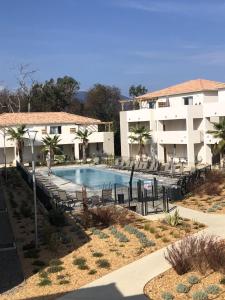 Residence Marina di Bravone - appartement 6 personnes Vue Mer 1er etage N110